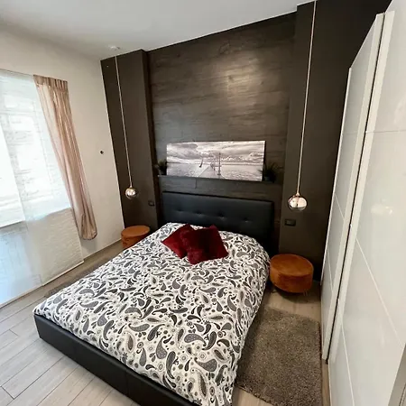 別荘 Homeby, Casa Nanni トリノ